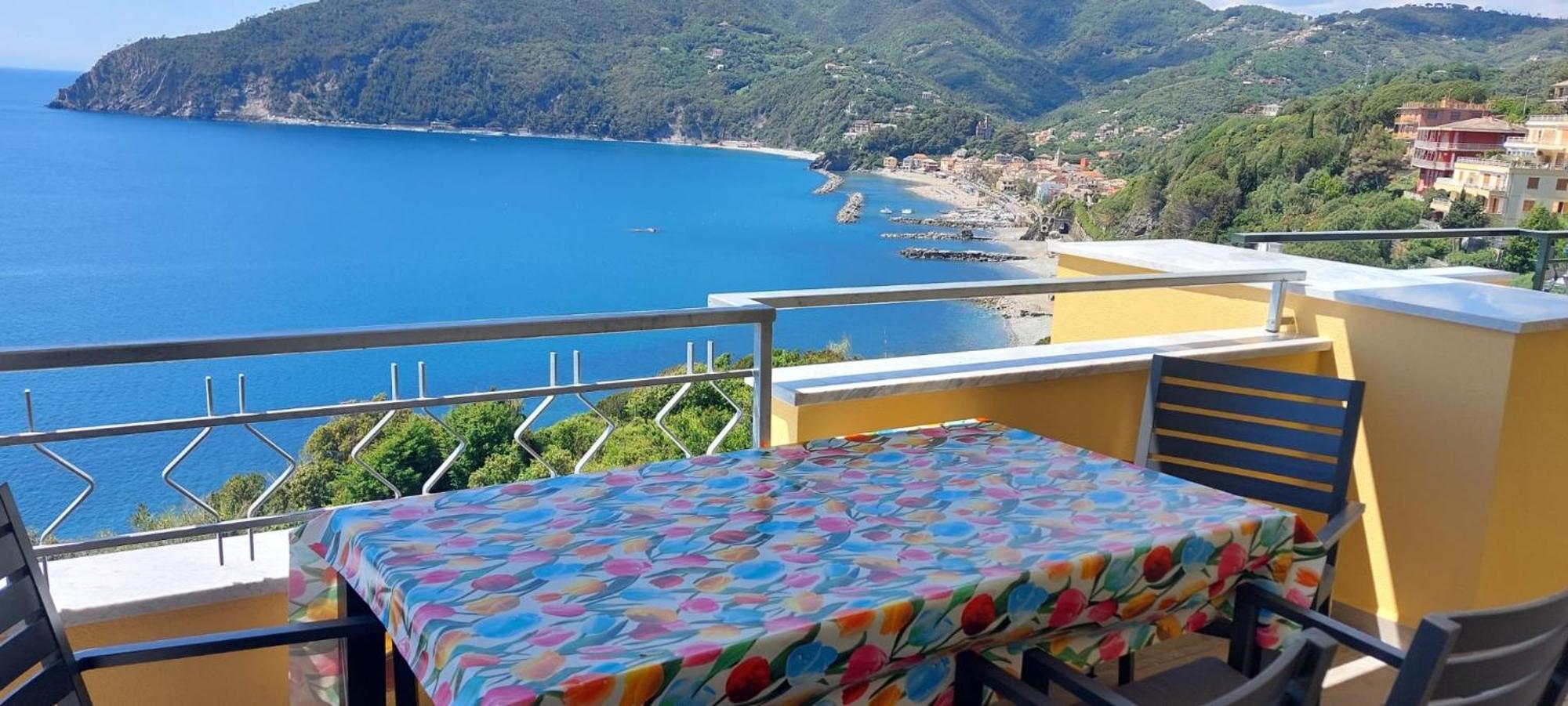 Appartamenti Enrica With Amazing View Монелья Экстерьер фото