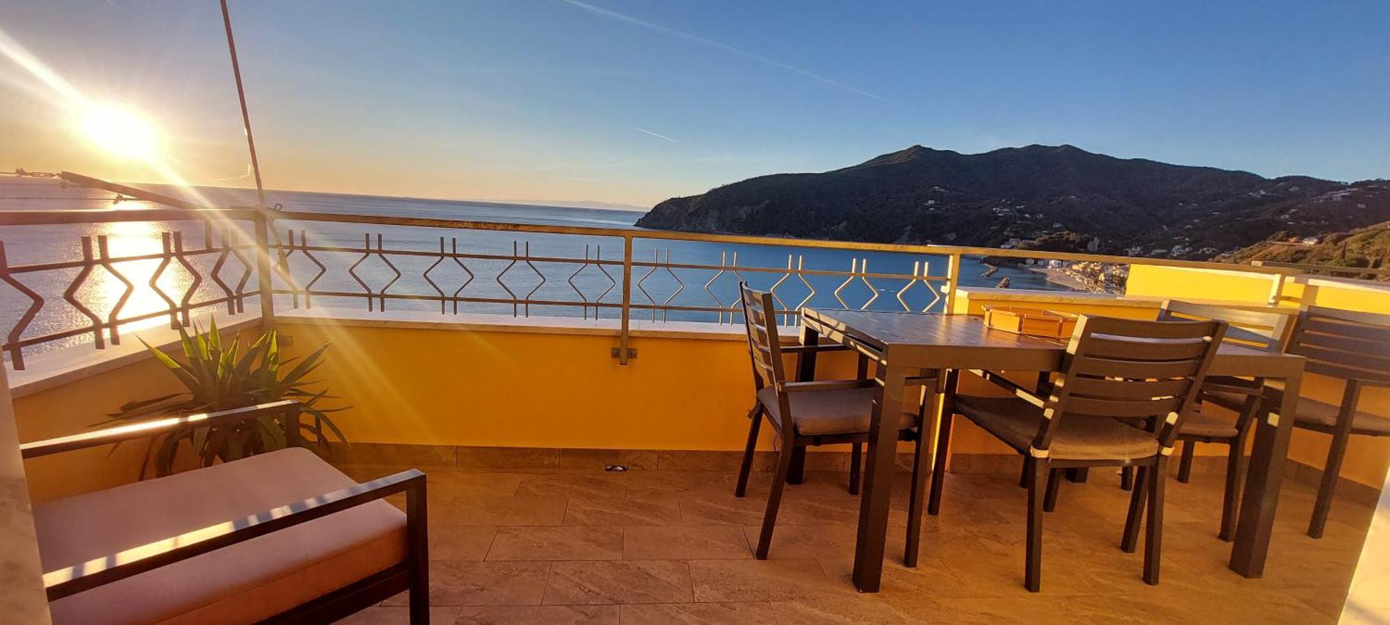 Appartamenti Enrica With Amazing View Монелья Экстерьер фото